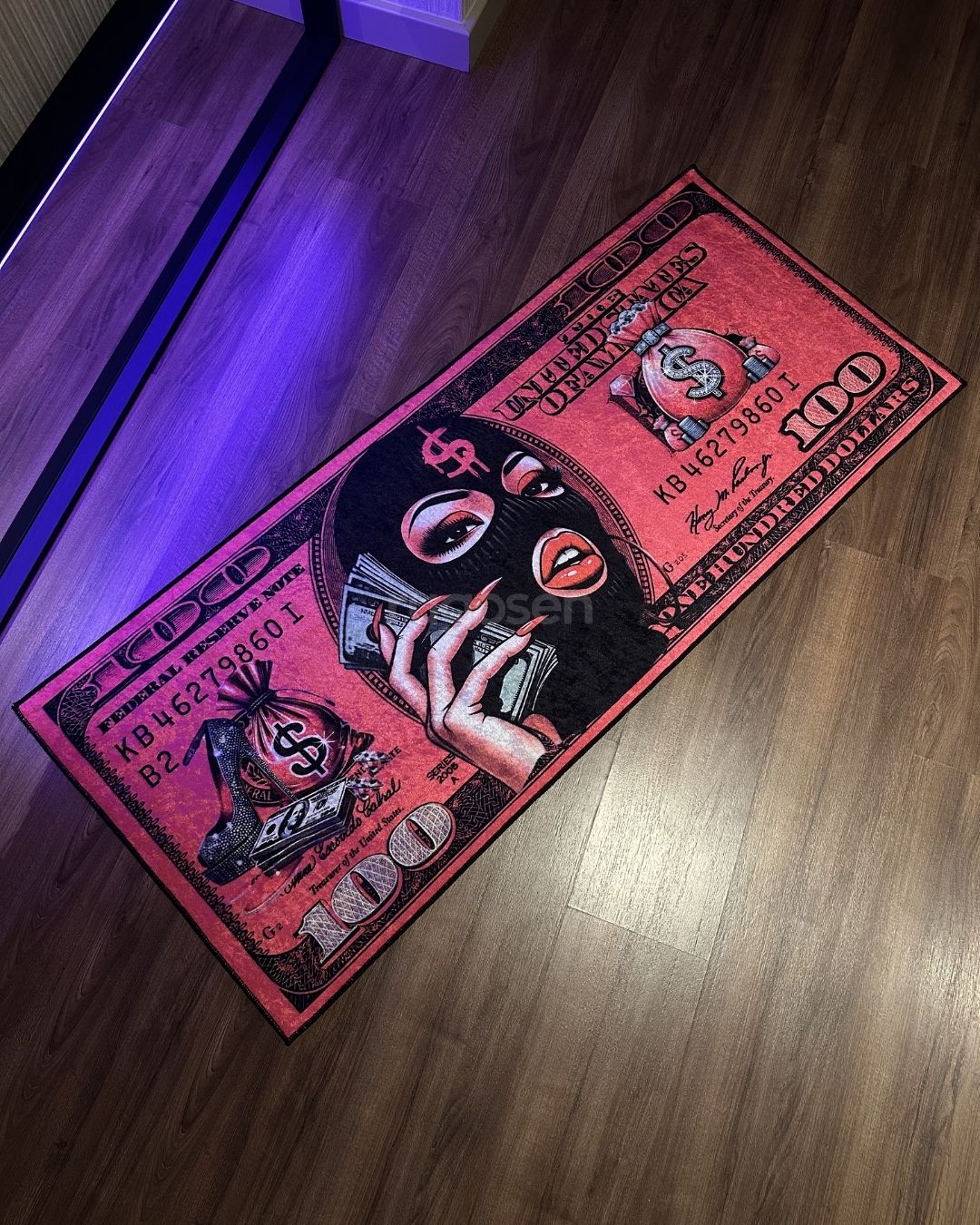 Dollar Diva X Özel Tasarım Kaymaz Taban Halı