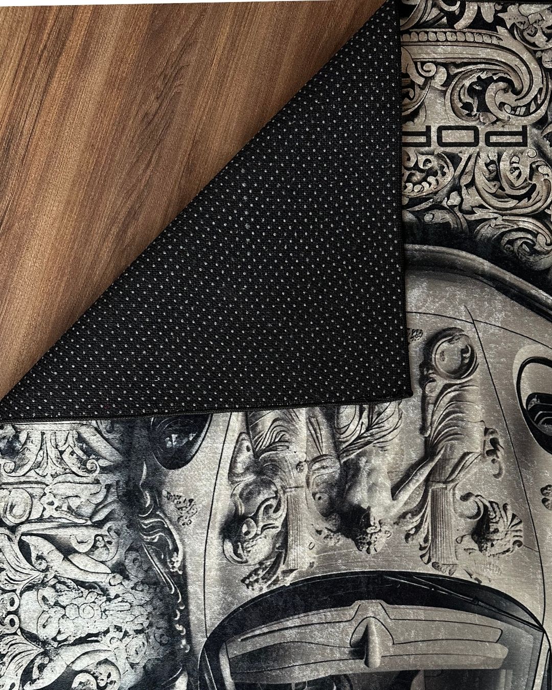 Porsche Concept X Antique - Heykel Motifli Halı