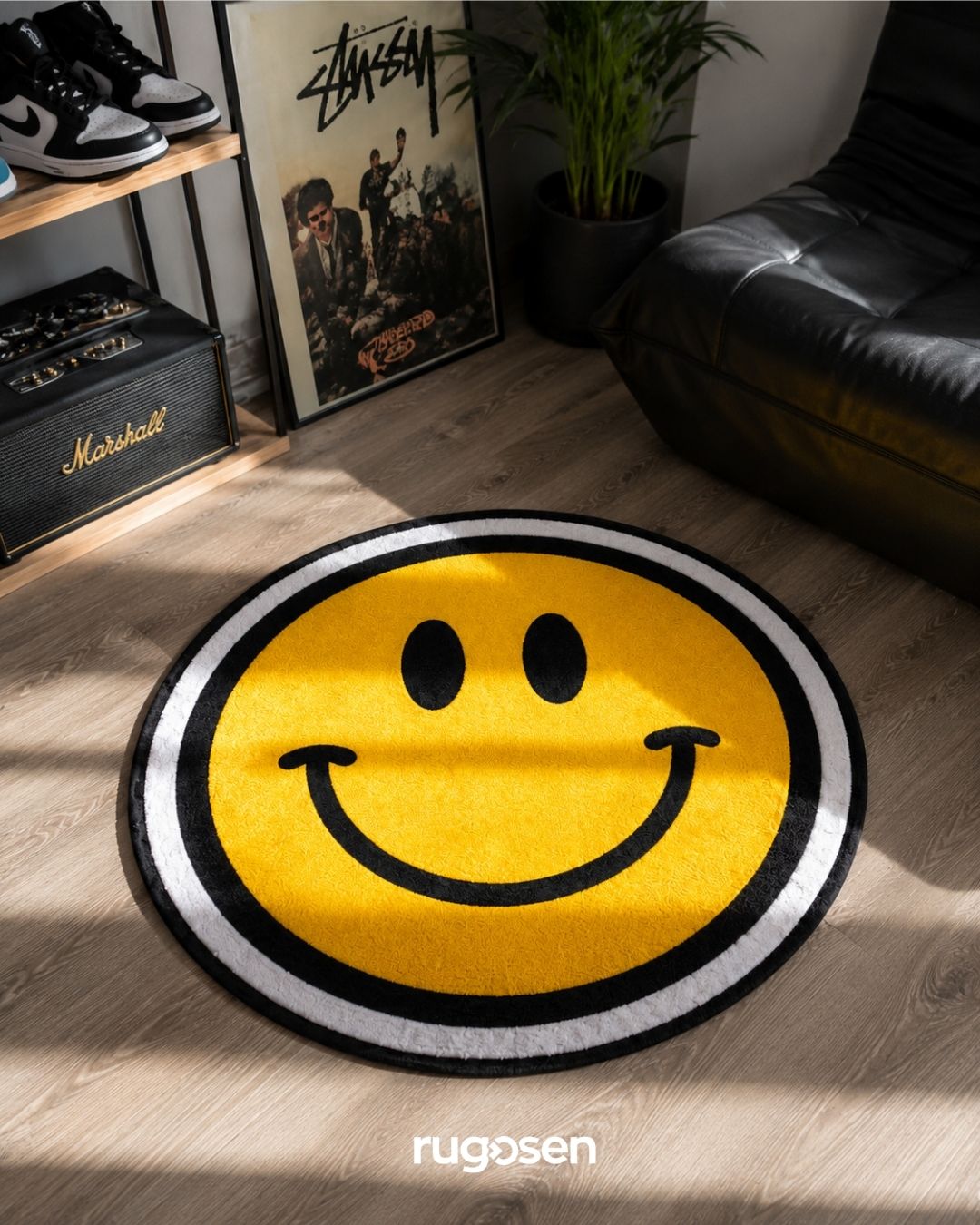 Smile – Parlak Kadife Yüzey & Kaymaz Taban Halı
