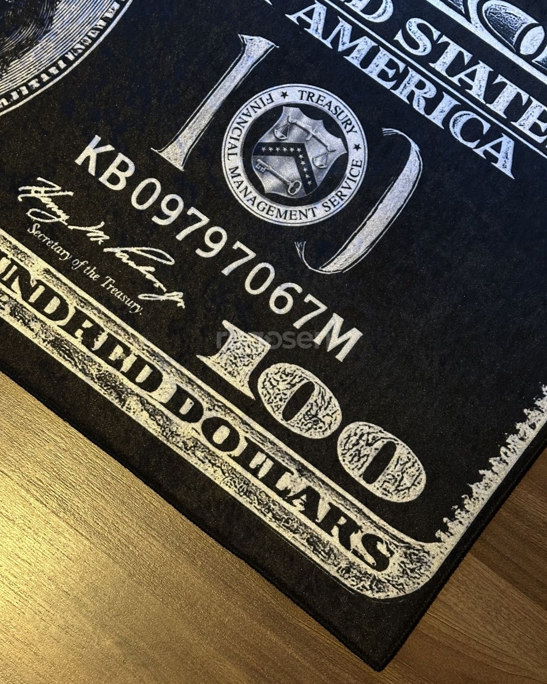 Black Dollar X Özel Tasarım Kaymaz Taban Halı