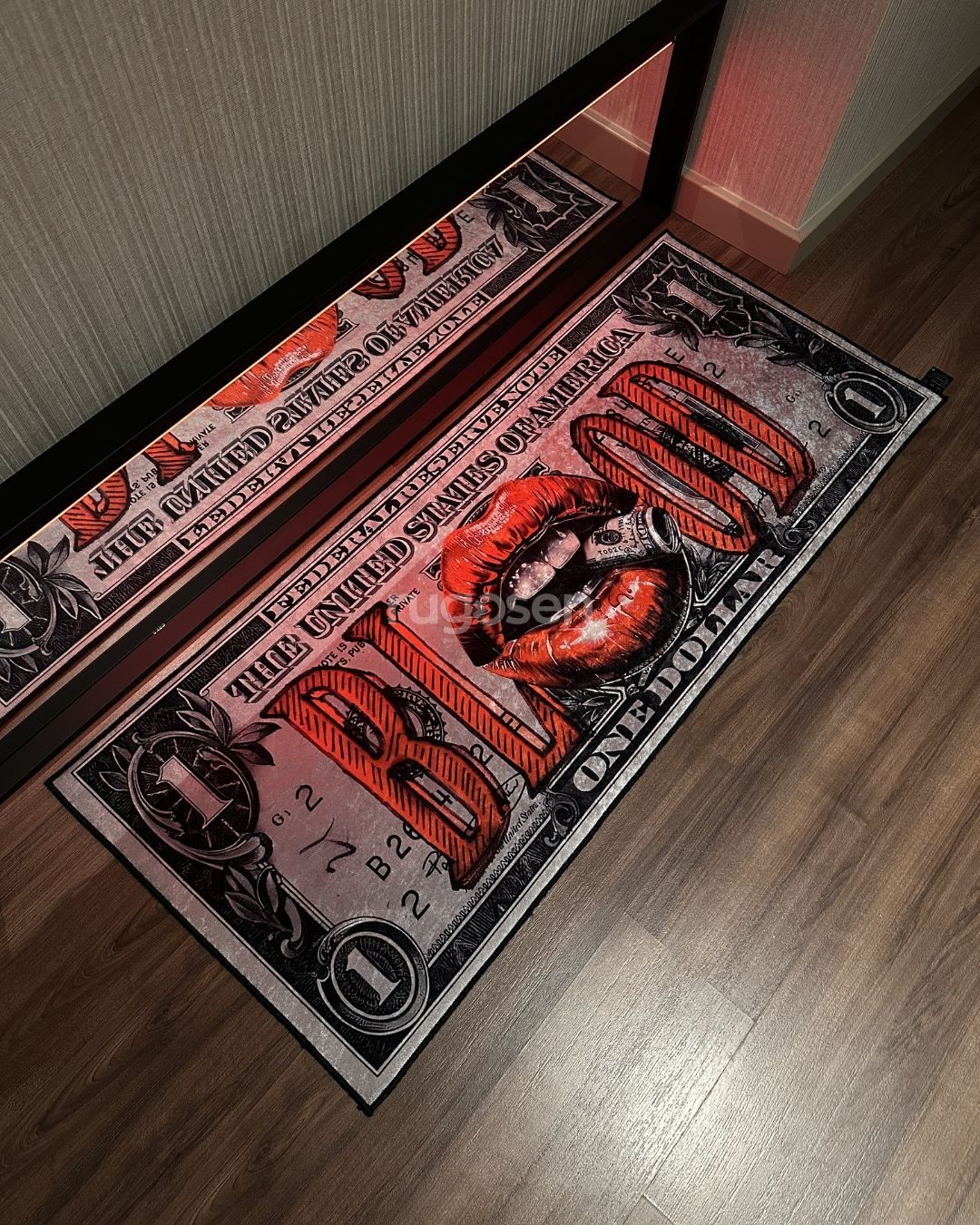 Blood Dollar X Özel Tasarım Kaymaz Taban Halı