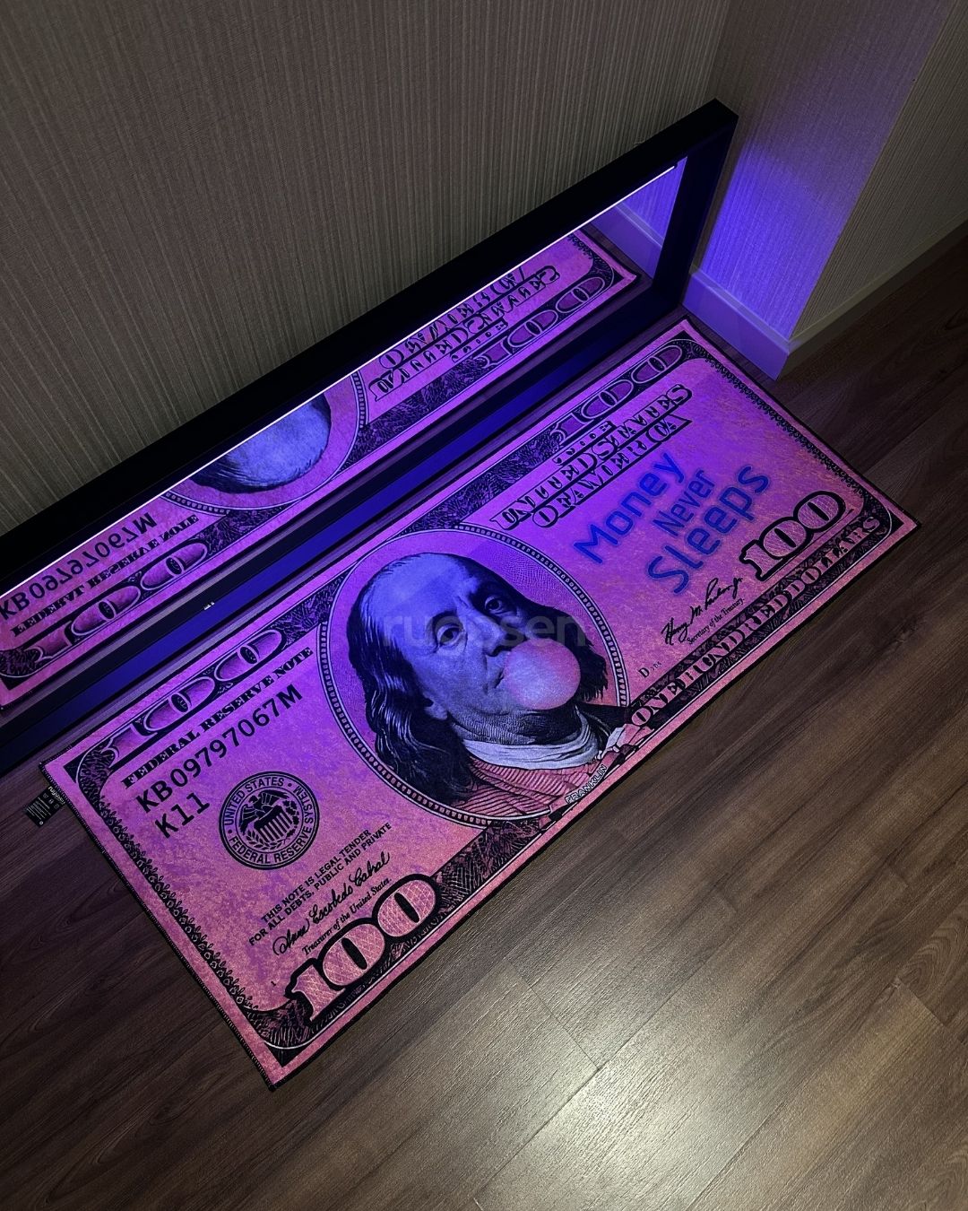 Pink Dollar X Özel Tasarım Kaymaz Taban Halı