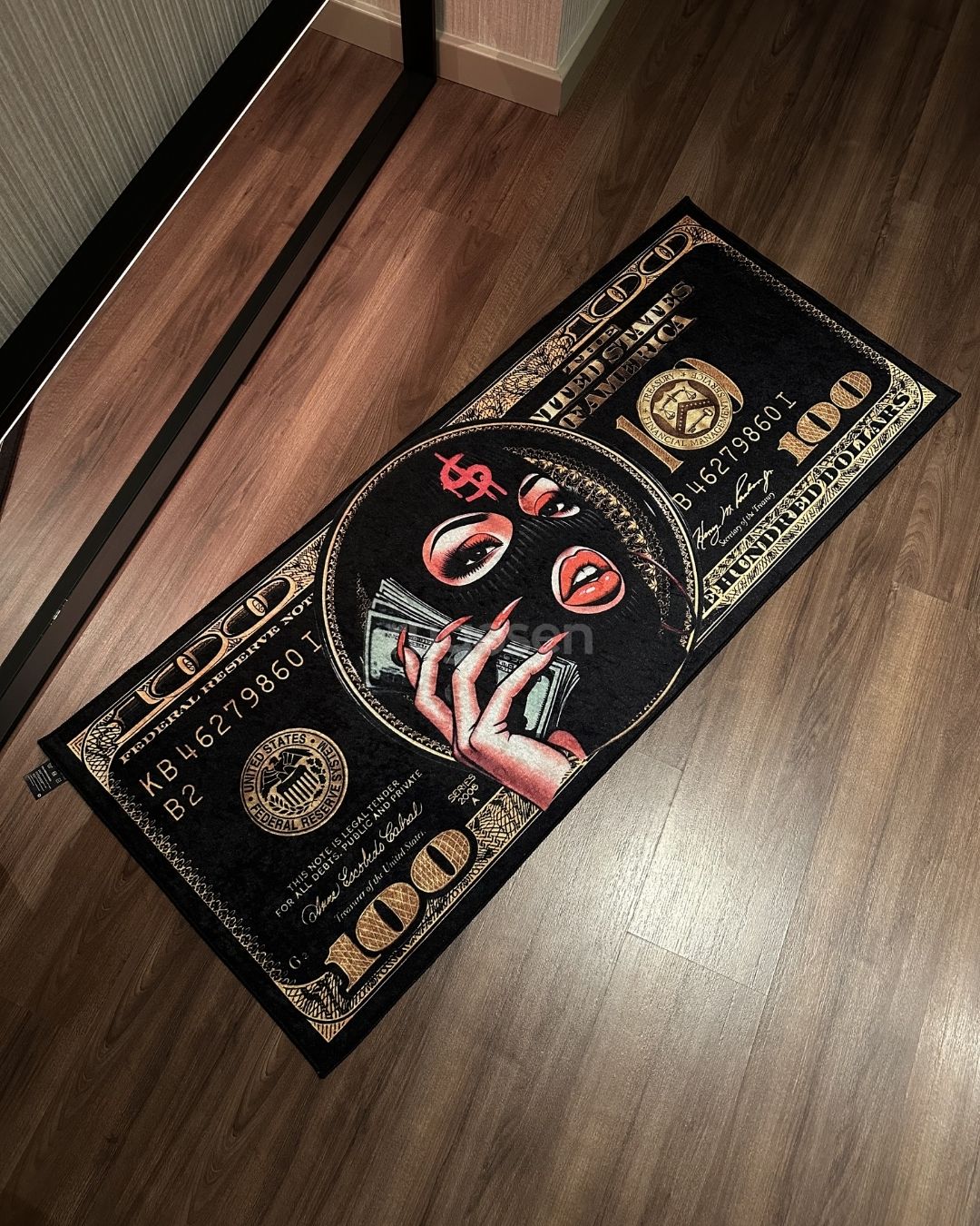 Lady Dollar X Özel Tasarım Kaymaz Taban Halı