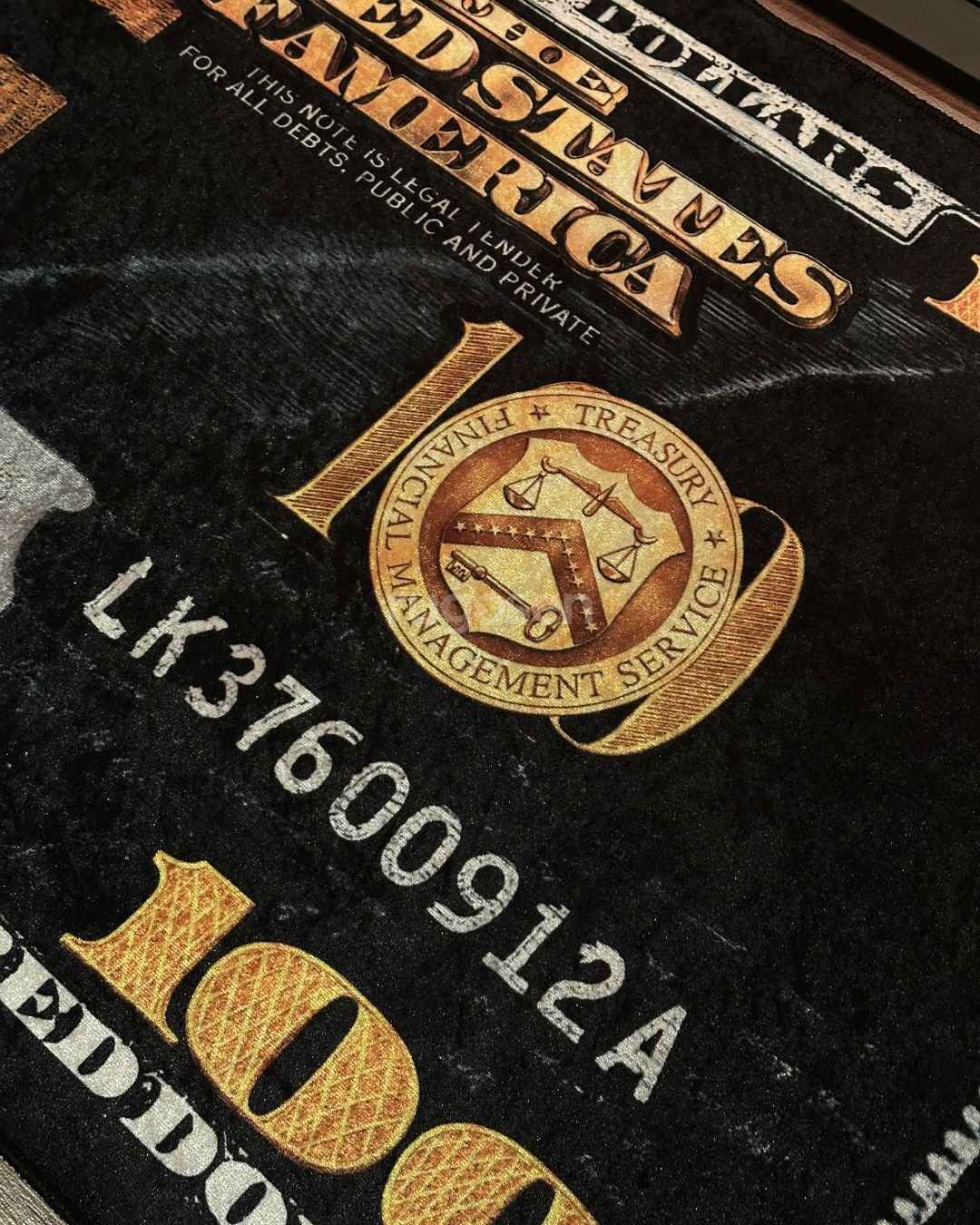 Golden Dollar X Özel Tasarım Kaymaz Taban Halı